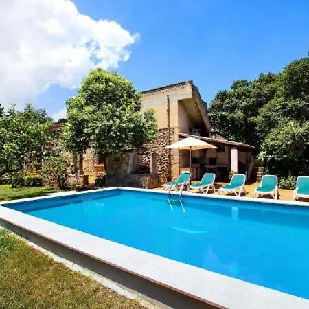 Sleeps 6 With Pool Air Con And Wifi *