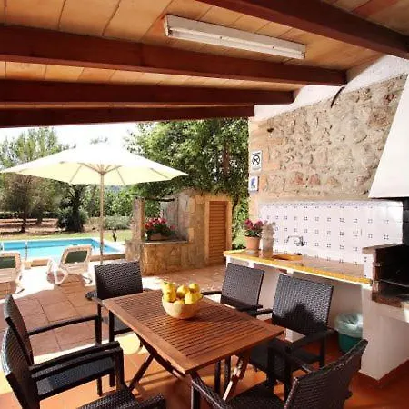 Villa Sleeps 6 With Pool Air Con And Wifi Pollenca