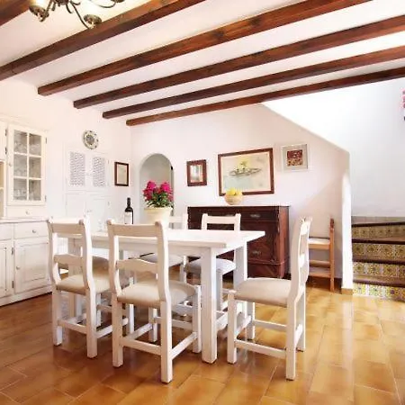 Sleeps 6 With Pool Air Con And Wifi * Pollenca
